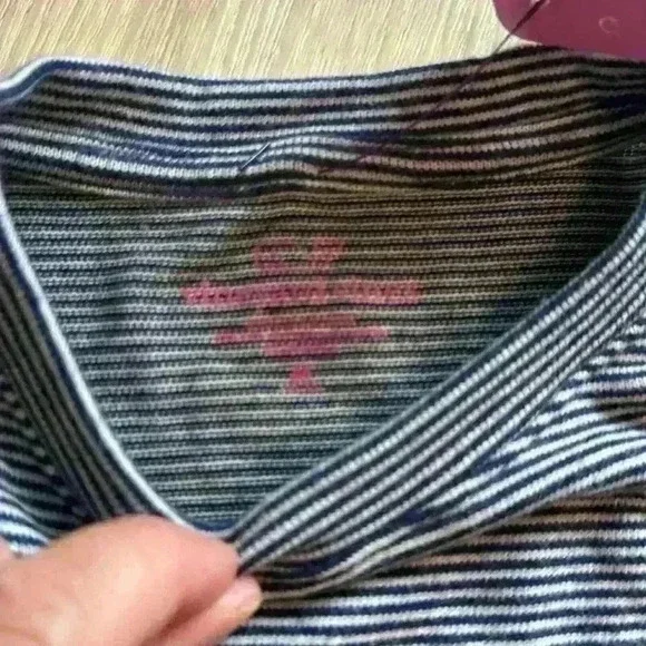 Vineyard Vines striped long sleeve dress size M (10-12) - Picture 2 of 3